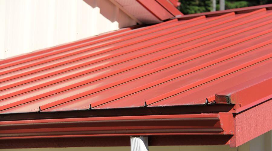 Professional metal roof installation in Valley Farms, AZ